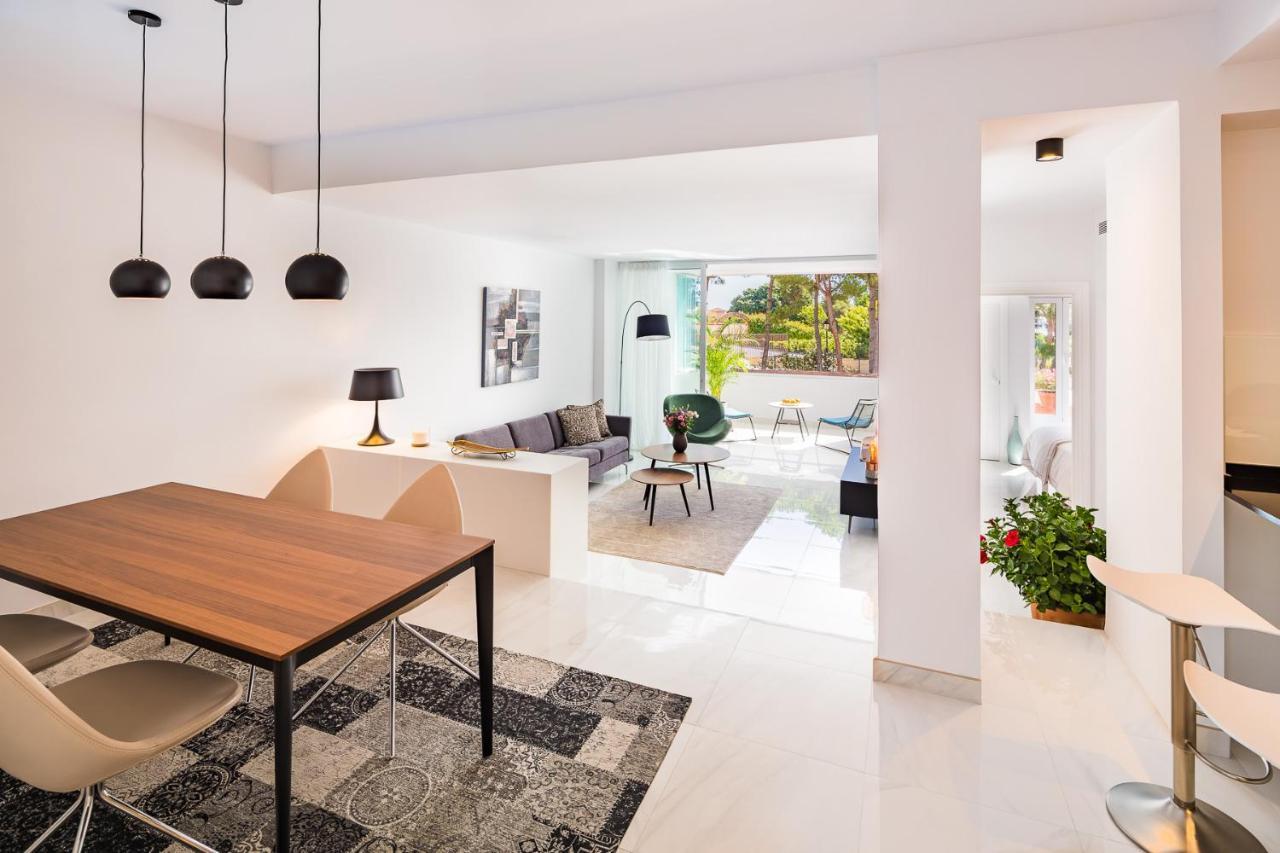 Jardines Las Golondrinas Apartments Elviria マルベーリャ エクステリア 写真