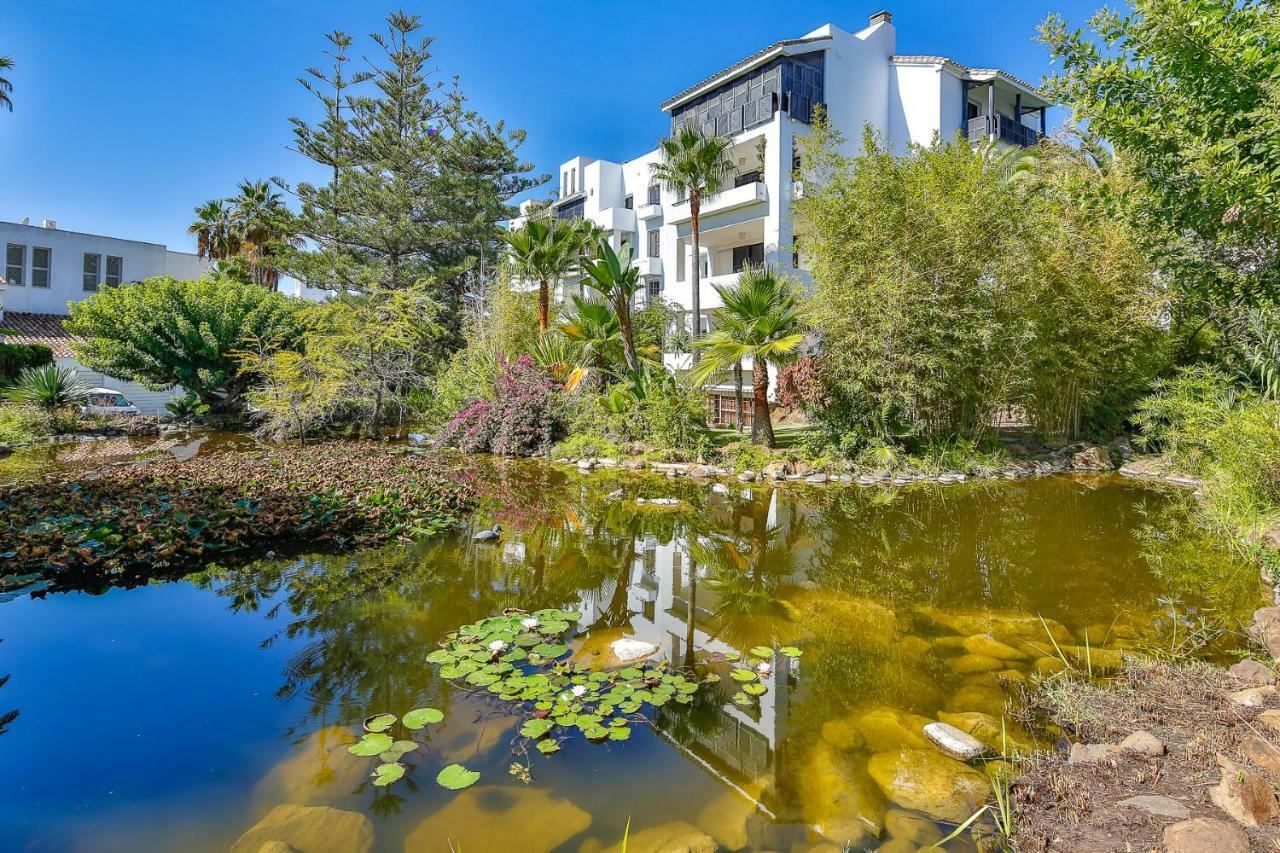 Jardines Las Golondrinas Apartments Elviria マルベーリャ エクステリア 写真